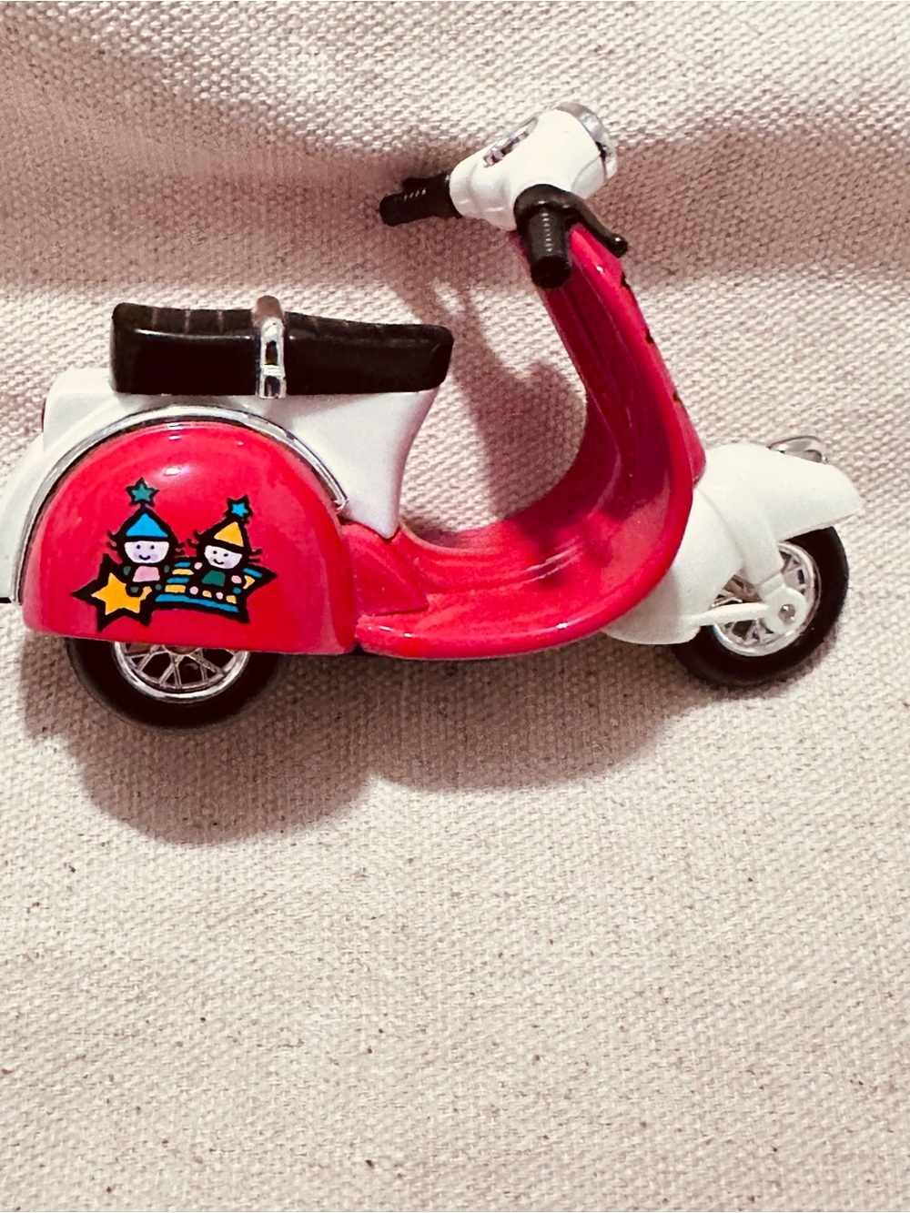 Vintage | Toy | | Kids Red and White Toy | Vespa